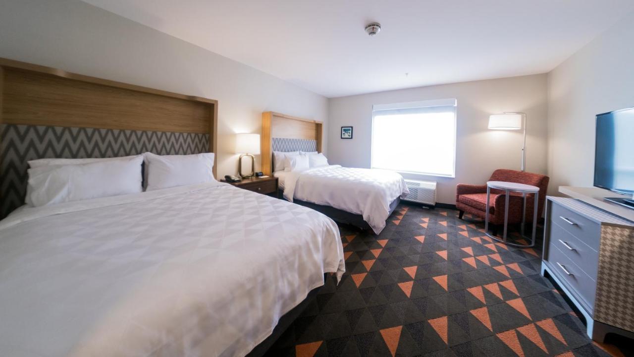 Holiday Inn & Suites Philadelphia W - Drexel Hill By Ihg מראה חיצוני תמונה