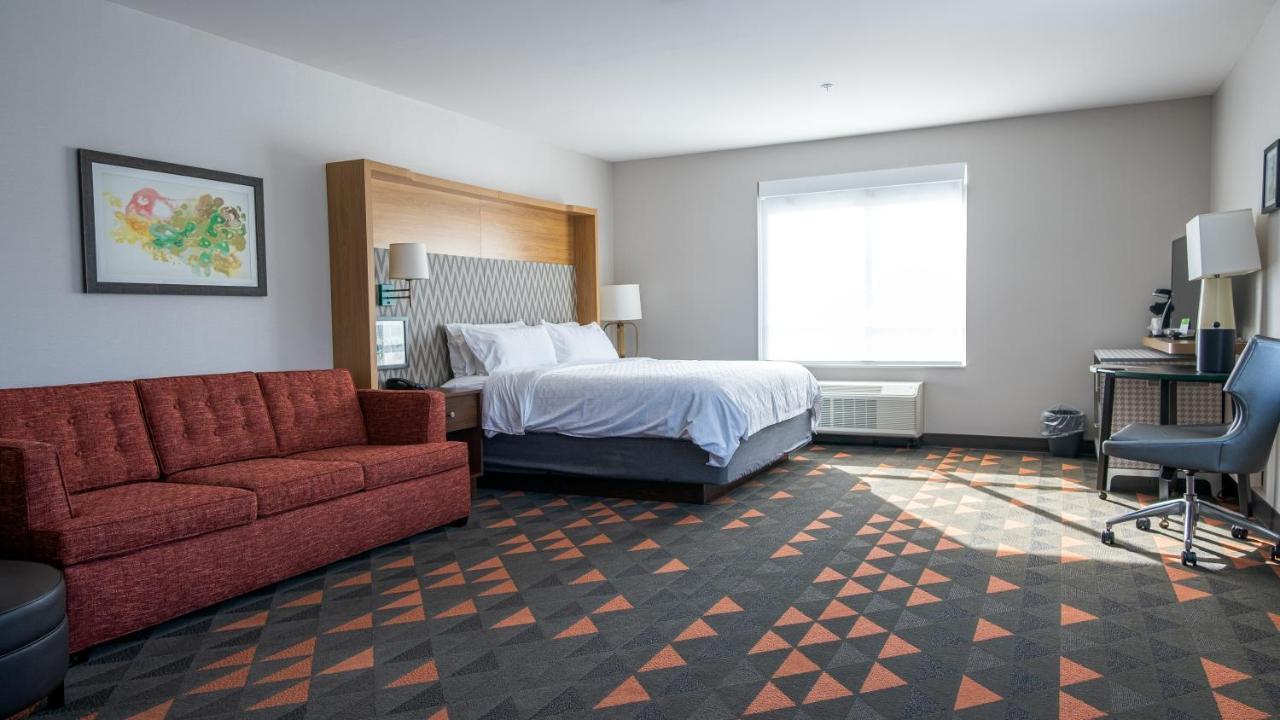 Holiday Inn & Suites Philadelphia W - Drexel Hill By Ihg מראה חיצוני תמונה